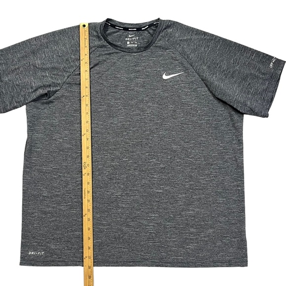 Nike Swim Mens Size XXL Shirt Activewear Outdoor UPF 40 Pool Beach Hiking Surf - Picture 5 of 9